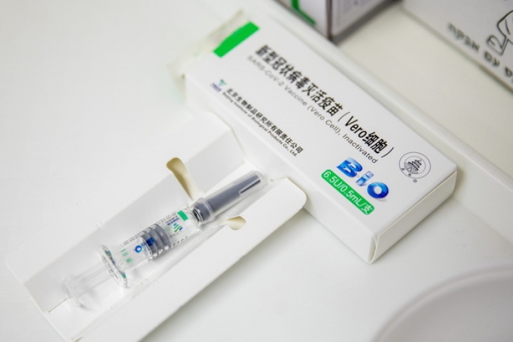 Kiderült, mennyibe került az orosz és a kínai vakcina darabja Magyarországnak
