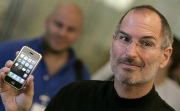 Ezen a napon: január 9. – Steve Jobs bemutatja az iPhone-t