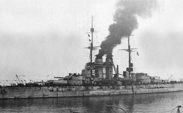 Ezen a napon: január 17. – A legnagyobb magyar csatahajó vízre bocsájtása