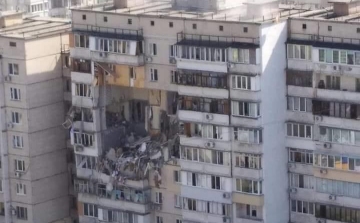 Hatalmas gázrobbanás történt egy kijevi sokemeletes házban (fotó, videó) 