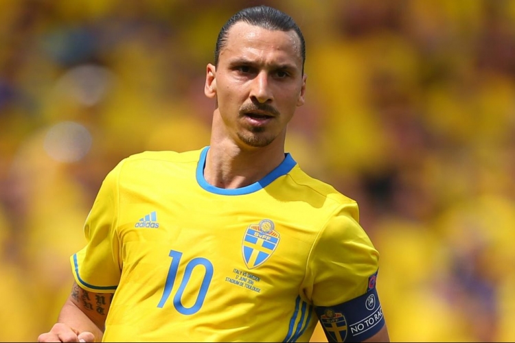 Zlatan Ibrahimovic öt év után, 39 évesen tér vissza a svéd válogatottba