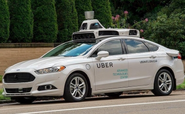 Kiszáll az autonóm járművek fejlesztéséből az Uber